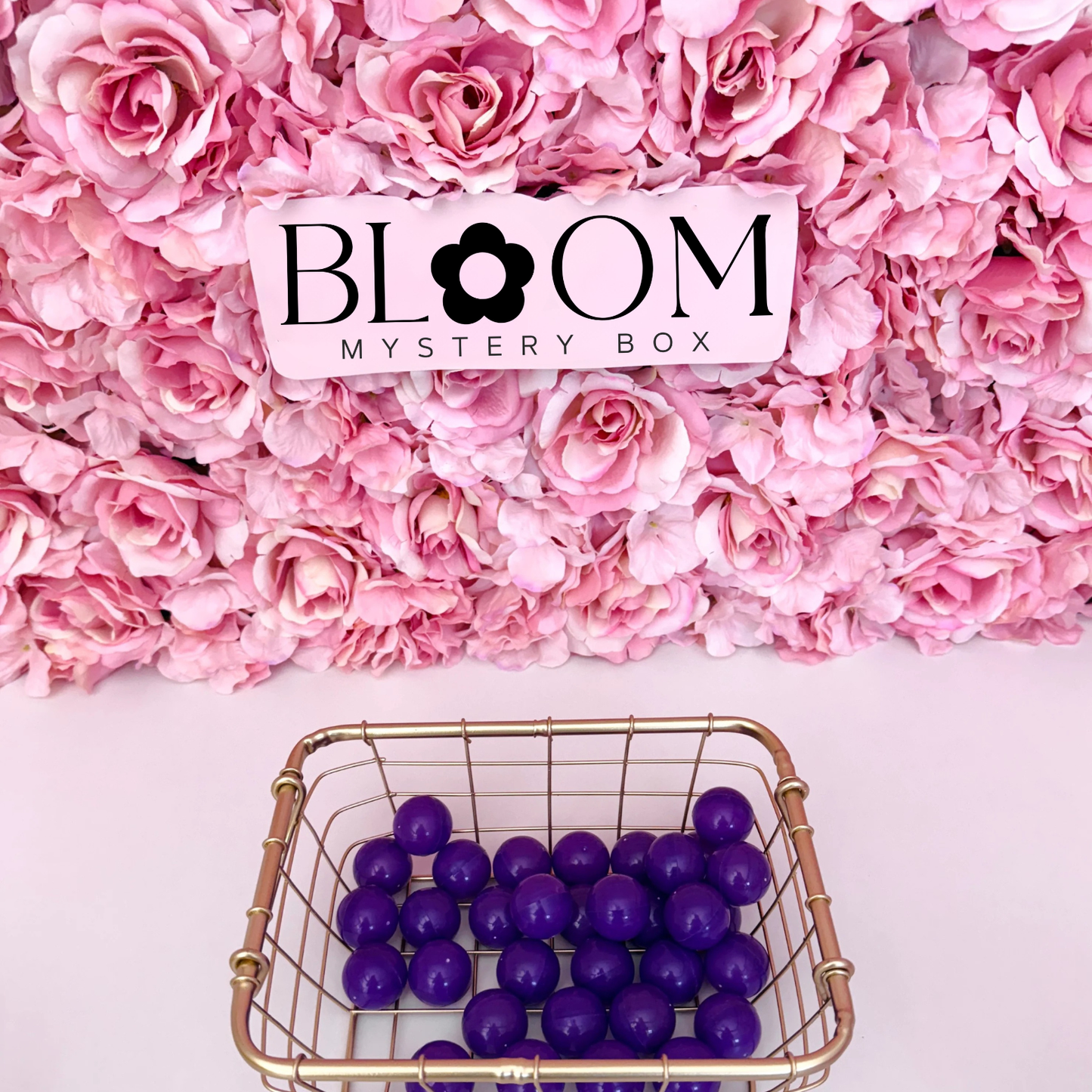 Cápsulas misteriosas moradas